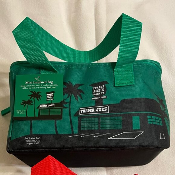 NEW - Trader Joe’s Mini Insulated Cooler Bag - Green - Picture 2 of 11